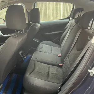 2013 Peugeot 308 1.6 HDi Hatchback - Image 6