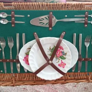 Wicker Picnic Hamper - Image 3