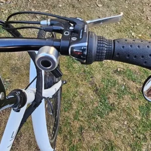 E-Plus Commute Folding Electric Bike – White – 36V – Shimano 7-Speed - Image 6