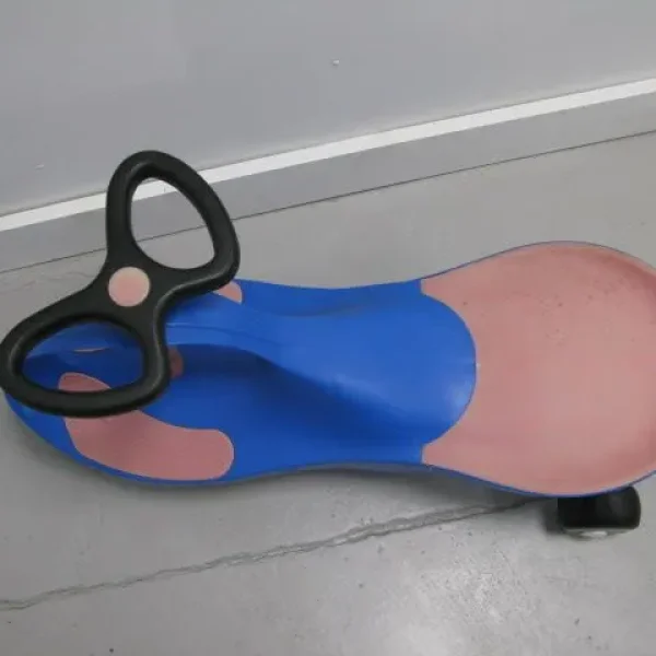 Kids' ride-on swing car – Didicar self-propelled toy