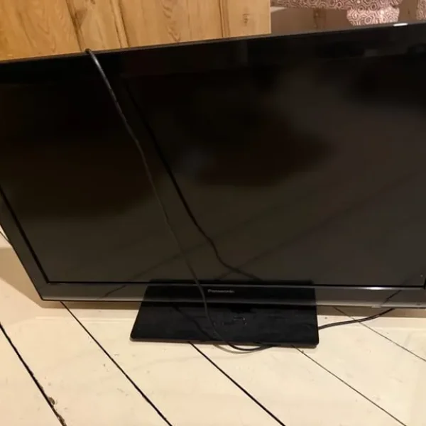Panasonic 32″ HD LED TV