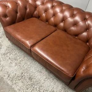 CHESTERFIELD LARGE 2 SEATER CLUB SOFA WITH CHESTNUT BROWN LEATHER - Image 5