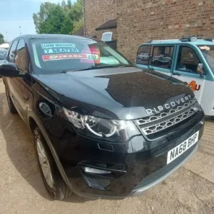 LAND ROVER DISCOVERY SPORT 2.0 TD4 SE Tech 2018 - Image 2