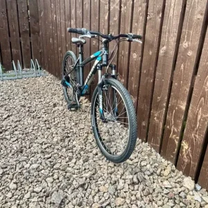 B-twin Rockrider mountain bike 17” M frame 26” wheels 3x7 speed - Image 3