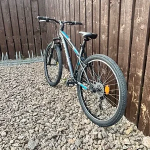 B-twin Rockrider mountain bike 17” M frame 26” wheels 3x7 speed - Image 6