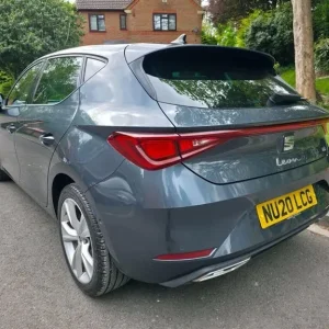 2020 SEAT Leon 1.5 TSI EVO FR Euro 6 5-door Hatchback - Image 3