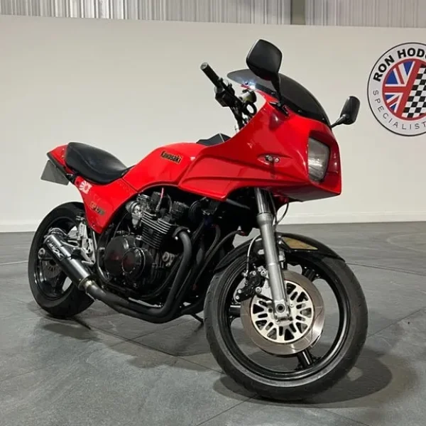 1983 Kawasaki GPZ75-0 Red with Black Wheels