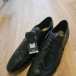 Smart black shoes