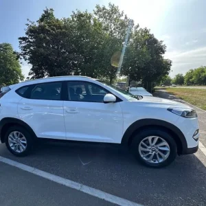 2018 Hyundai Tucson CRDI SE Nav Blue Drive Estate Diesel Manual - Image 5