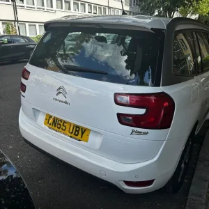 Citroen C4 Picasso 2015, 1.6 HDi, 5-door MPV - Image 2