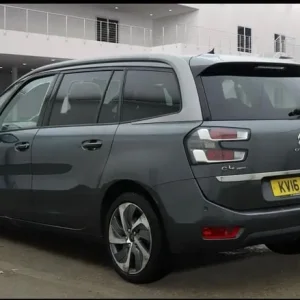 2016 Citroen Grand C4 Picasso BlueHDi Exclusive+ - Image 3