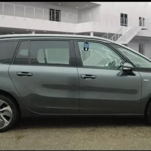 2016 Citroen Grand C4 Picasso BlueHDi Exclusive+ - Image 5