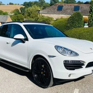 2014 Porsche Cayenne S V8 Diesel 5dr Estate - Image 6