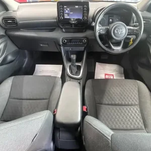 2021 Toyota Yaris 1.5 VVT-h Icon Hatchback - Image 2