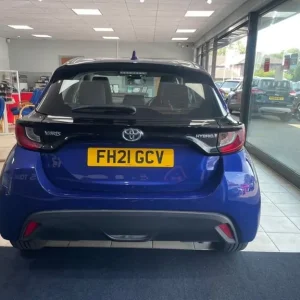 2021 Toyota Yaris 1.5 VVT-h Icon Hatchback - Image 6
