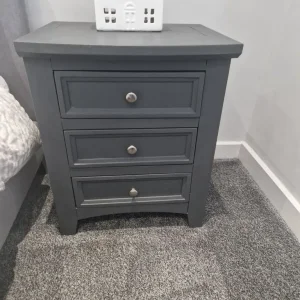 Upcycled bedroom furniture - Image 6