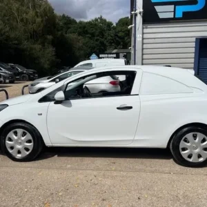 2018 Vauxhall Corsa Van CDTi EcoFLEX Diesel Manual - Image 4