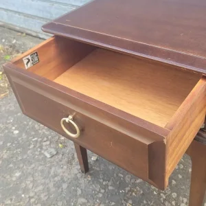 Stag Minstrel single bedside table - Image 2