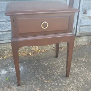 Stag Minstrel single bedside table - Image 5