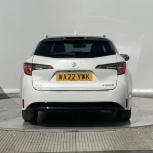 2022 Suzuki Swift 1.8h Hybrid Estate - Image 7