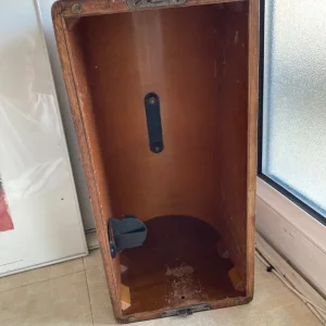 Wooden lid for singer sewing machine - Image 3