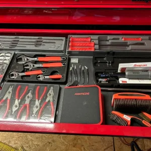 Master Series Snap-On Tool Box (KTL1022 54”) and Snap-On Tools - Image 7