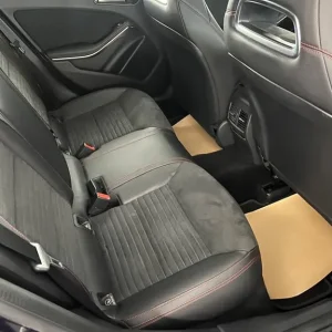 2017 Mercedes-Benz A-Class A180d AMG Line 5-door hatchback diesel manual - Image 6