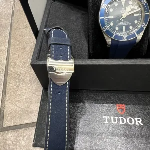 TUDOR Black Bay 58 39mm Automatic Men's Watch - Image 5