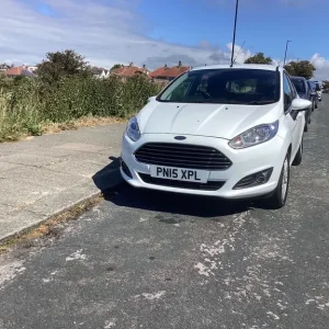 Ford Fiesta Zetec Hatchback 2015 1.0L Manual 5 Door