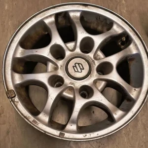 Suzuki Jimmy 15 inch alloy wheels