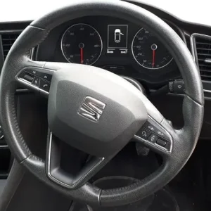 2014 SEAT LEON MK3 1.6 TDI FOR PARTS - Image 5