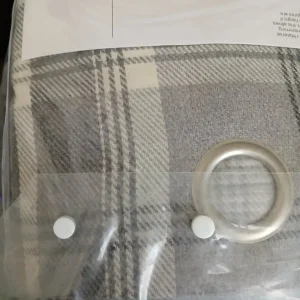 Curtains- fully lined, blackout - Image 2