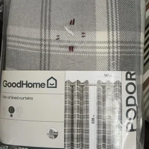 Curtains- fully lined, blackout - Image 3
