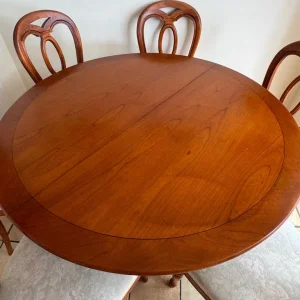 Extendable dining table and 6 chairs - Image 4