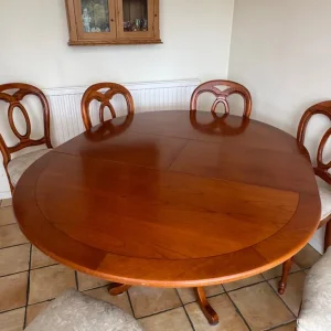 Extendable dining table and 6 chairs - Image 5