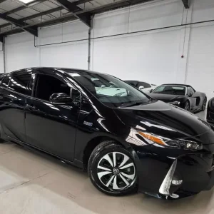 2023 Toyota Prius Business Edition Plus - Image 3
