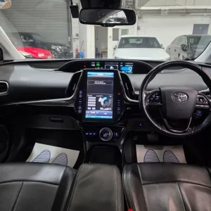 2023 Toyota Prius Business Edition Plus - Image 5