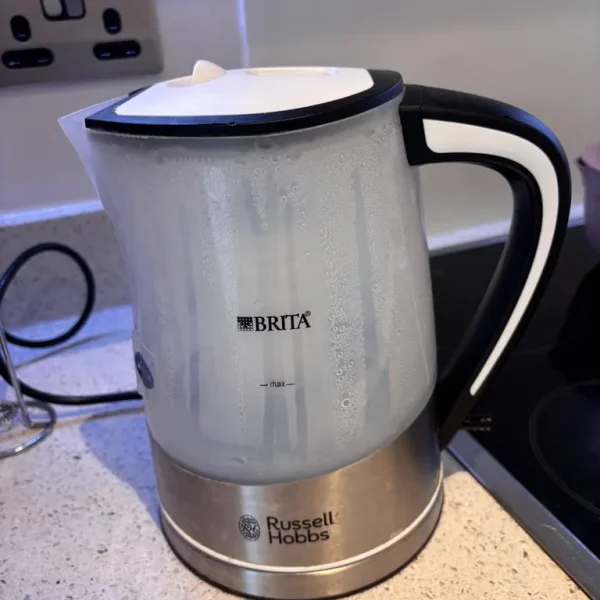 Britta kettle with filter