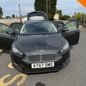 2018 Ford Focus 1.0T EcoBoost Zetec Edition 5-door hatchback - Image 2