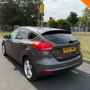 2018 Ford Focus 1.0T EcoBoost Zetec Edition 5-door hatchback - Image 4