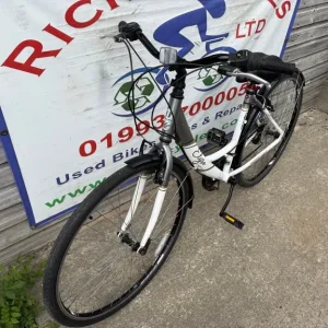 Apollo Elyse 18” Town Bike with Lock and Lights - Image 4