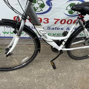 Apollo Elyse 18” Town Bike with Lock and Lights - Image 5