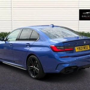 2021 BMW 3 Series M340i xDrive Hybrid - Image 4