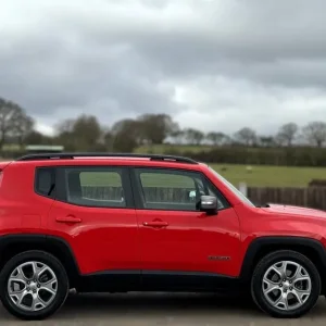 2019 Jeep Renegade 1.3 GSE T4 Limited Automatic SUV - Image 7