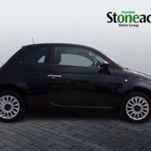2021 Fiat 500 Lounge 1.0 Mild Hybrid Hatchback - Image 2