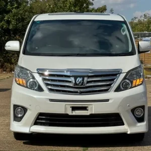 2013 Toyota Alphard 3.5L V6, 7-seater, Euro 6, Fresh Import - Image 2
