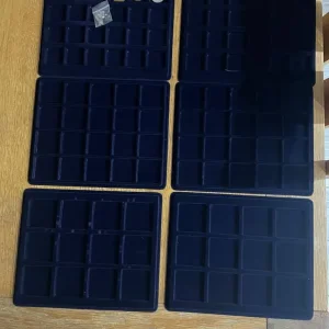 coin collectors case with 4 x £5 coins - Image 6