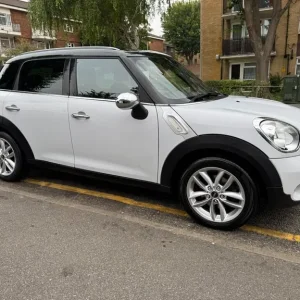 2013 MINI Countryman 1.6 Cooper D 5-door Diesel Manual - Image 6