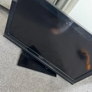 37 inch tv - Image 2