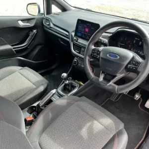 2019 Ford Fiesta Sport TDCI Euro 6 Van - Image 8